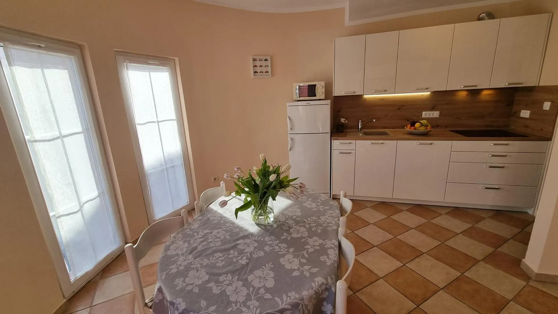 Apartments With A Parking Space Crikvenica - 22514